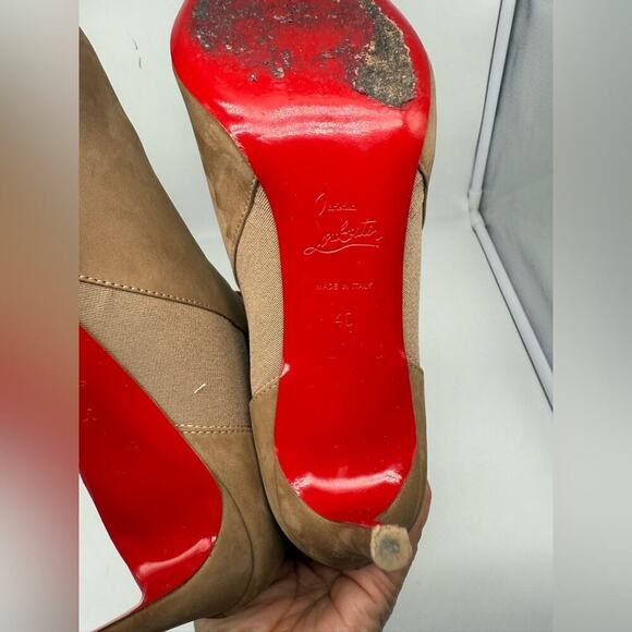 Christian Louboutin Brown/ Tan Suede leather CL chelsea Booty ankle boots EU 40 - Picture 16 of 16